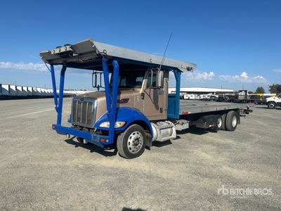 2005 Peterbilt 335 4x2 Rollback Truck