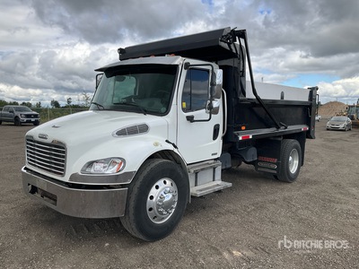 2005 Freightliner M2 106 4x2 S/A Dump Truck