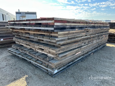 Quantity of (10) 8 ft x 14 ft Access سطح