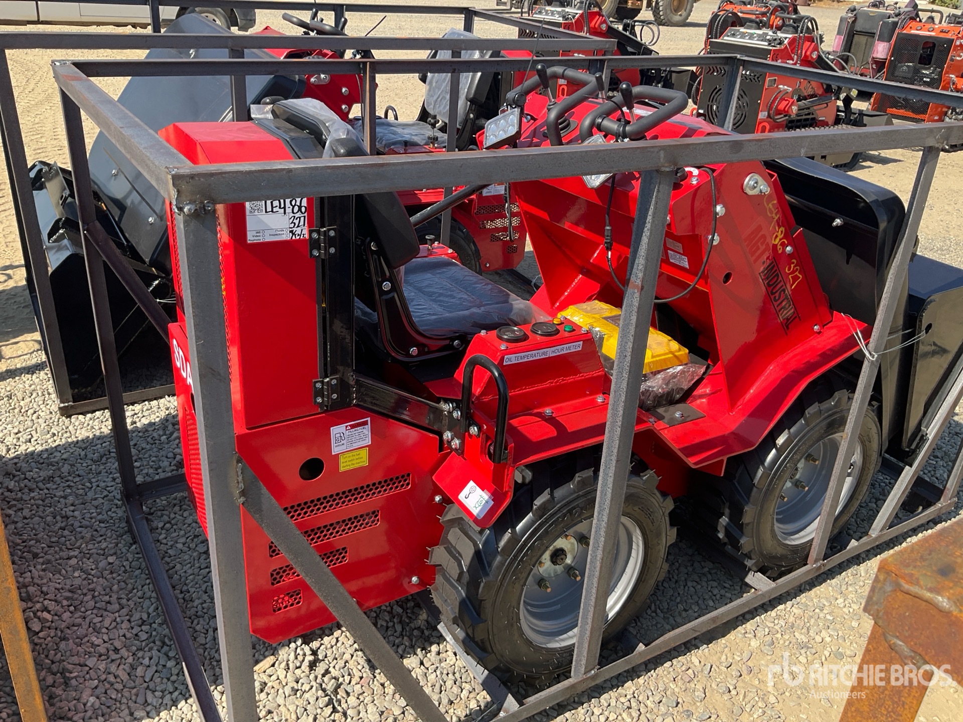 2025 AGT SDA140W Chargeuse sur pneus (Unused)