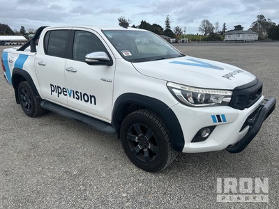 2017 Toyota Hilux TRD 4x2 Pick-up