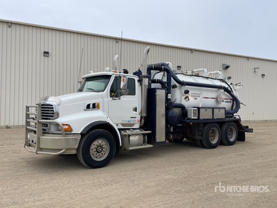 2007 Cusco on 2007 Ford Sterling 6x4 Vacuum Tanker Truck