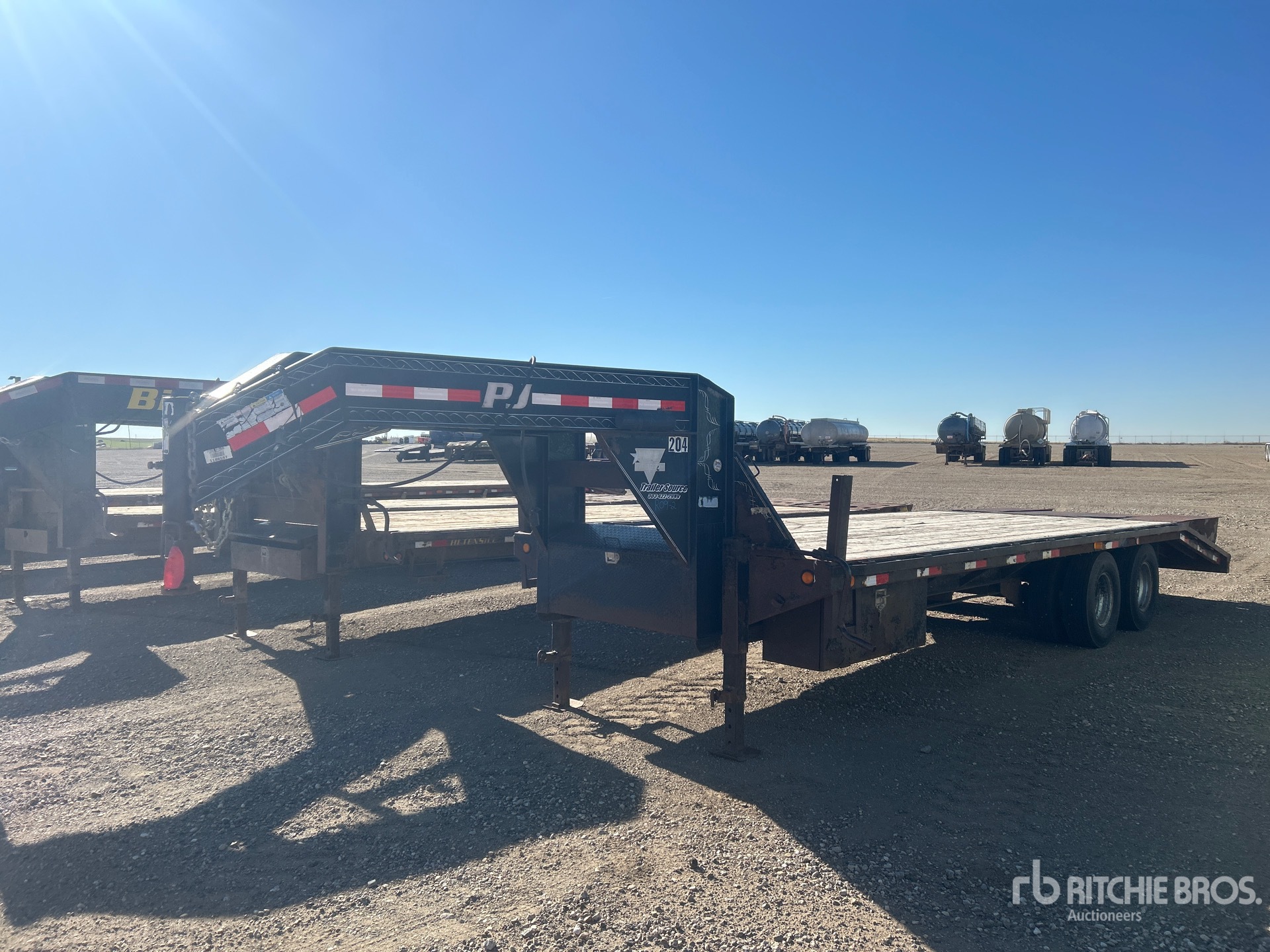 2013 PJ Gooseneck Gooseneck Plant Trailer