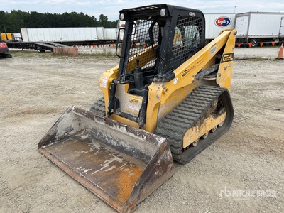 2023 Gehl RT165 Two-Speed Compact Track Loader