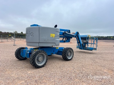 2019 Genie Z-45/25J 4WD Nacelle Articulee ブームリフト