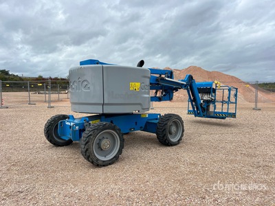 2019 Genie Z-45/25J 4WD Nacelle Articulee Articulating Boom Lift