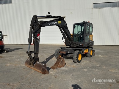 2019 Volvo EW60E Pelle Sur Pneus Wheel Excavator