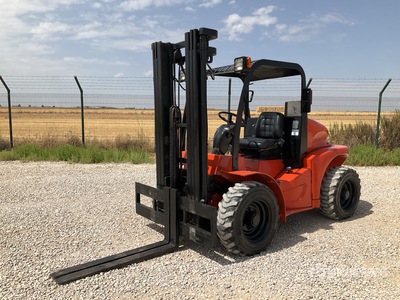 2004 Mast Explorer H25DA 2500 kg 4x4 Rough Terrain Forklift