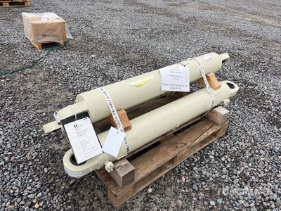 Quantity of (3) Aros 717035 Hydraulic Cylinder Varios (Unused) - Fits Bauer RG 18S