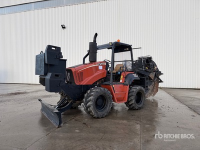 2005 Ditch Witch RT115H 4x4x4 Scavatrincea
