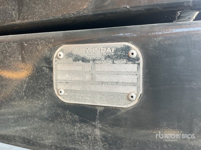 2009 Hyundai 140 Wheel Excavator