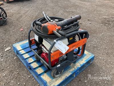 2019 Belle HOX01TS Servocommande hydraulique