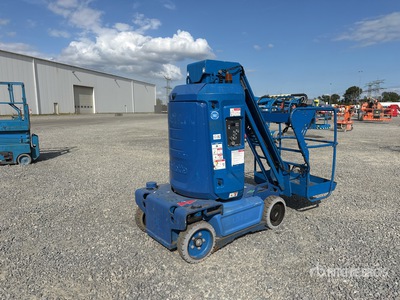 2016 Haulotte Star 10 Vertikaler Mastlift
