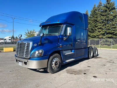 2018 Freightliner Cascadia 125 6x4 T/A Sleeper Truck Tractor
