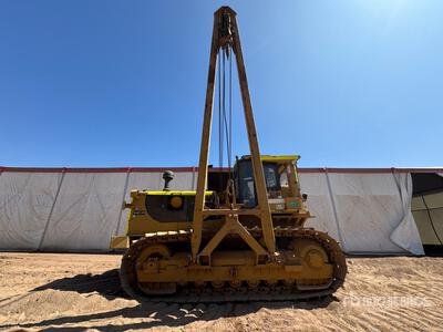 1974 Cat 583H を見 Pipelayer