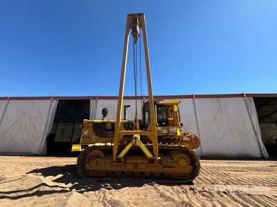 1975 Cat 583K を見 Pipelayer