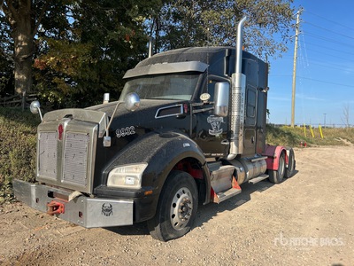 2019 Kenworth T880 6x4 تراكتور شاحنة كابينة النوم (ثنائية المحور) (Inoperable)