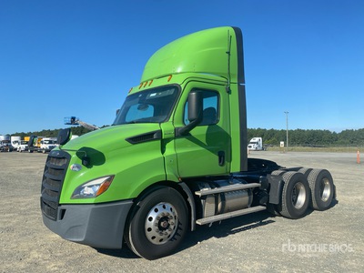 2019 Freightliner Cascadia 116 6x4 Cabeza Tractora Cabina Corta
