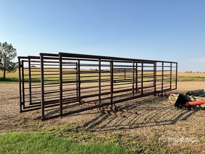Quantity of (4) 30 ft x 0 ft 70 in Livestock Panel