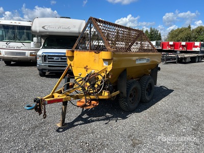 Colpron 2250 T/A Hydraulic Tow Behind Esparcidor de sal
