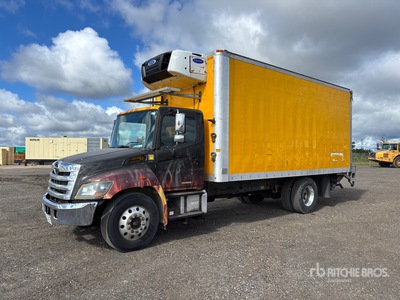2015 Hino 268 4x2 Refrigerated Truck