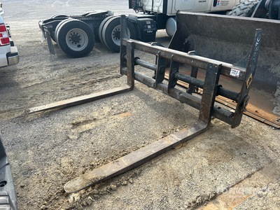 Pemberton 72 in Q/C ホイールローダー用フォーク - Fits John Deere 544K