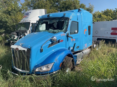 2024 Peterbilt 579 6x4 3- Achs Sattelzugmaschine mit Schlafkabine (Inoperable)