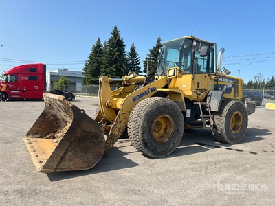 2013 Komatsu WA320-6 Wheel Loader