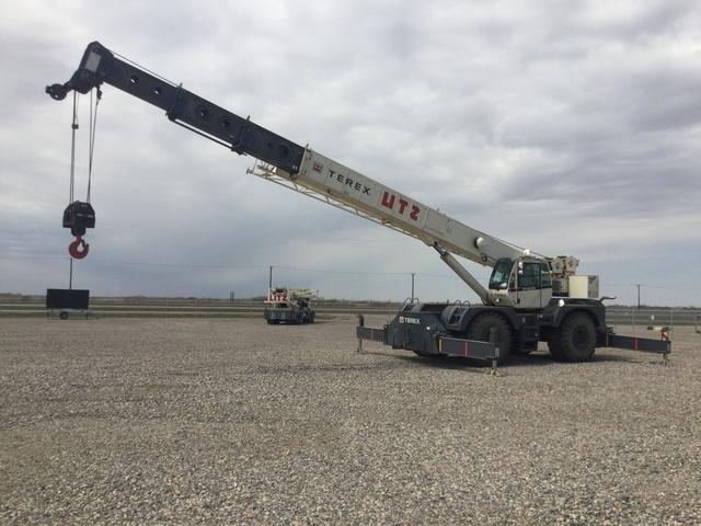 2012 Terex RT670 Rough Terrain Crane