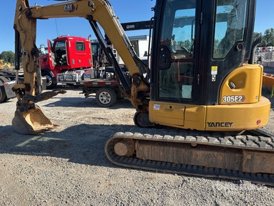 2020 Cat 305E2 CR 油圧ショベル