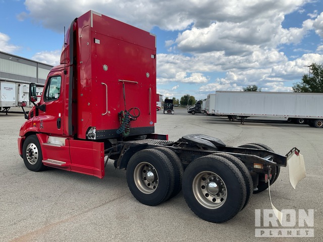 CAMIóN 2017 FREIGHTLINER