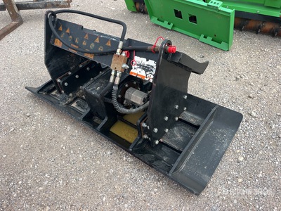 2022 Agrotek SSPC72 72 in Kompaktlader-Plattenverdichter