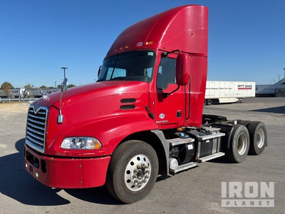 2015 Mack CXU613 T/A Day Cab Truck Tractor