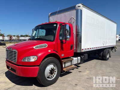 2016 Freightliner M2 106 4x2 Camion fourgon