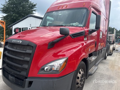 2020 Freightliner Cascadia 126 T/A Sleeper Truck Tractor