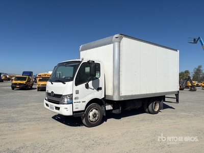 2020 Hino 195 4x2 Van Truck
