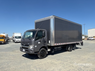 2017 Hino 195H Hybrid 4x2 Camion fourgon