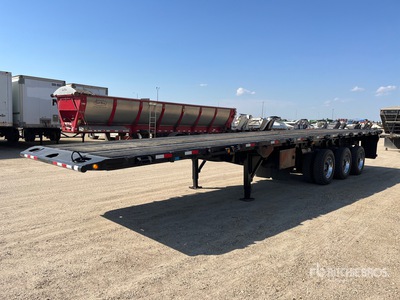 2011 Doepker 42 ft Tri/A Flatbed Oilfield Trailer