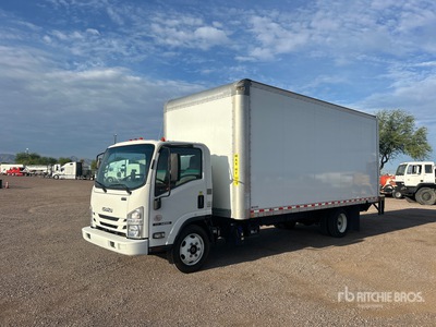 2020 Isuzu NRR 4x2 Van Truck