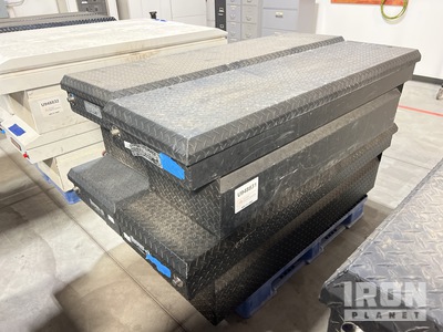 Quantity of (4) Quantity of (4) Tool Box Varios, herramientas manuales - Fits Buyers