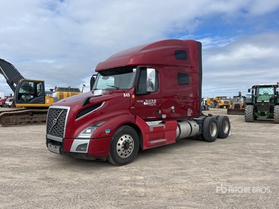2019 Volvo VNL760 6x4 Cabeza Tractora Cabina Dormitorio