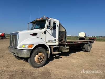 2006 Peterbilt 335 4x2 Flatbed Truck