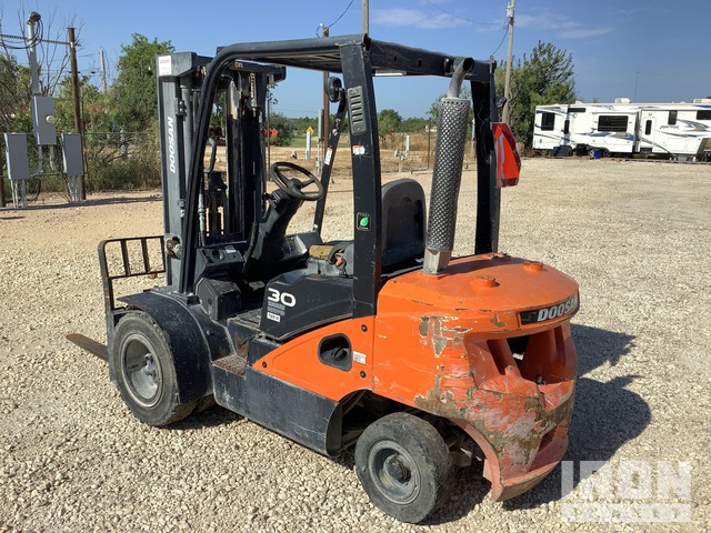MONTACARGAS DOOSAN D30S7