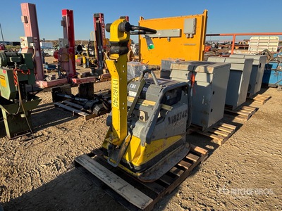 2021 Wacker DPU 6555He ضاغطة الألواح الاهتزازية (Inoperable)