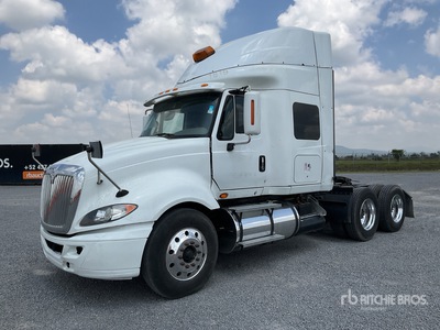 2018 International Prostar 6x4 Tractocamion con Dormitorio / Tracteur Routier Couchette