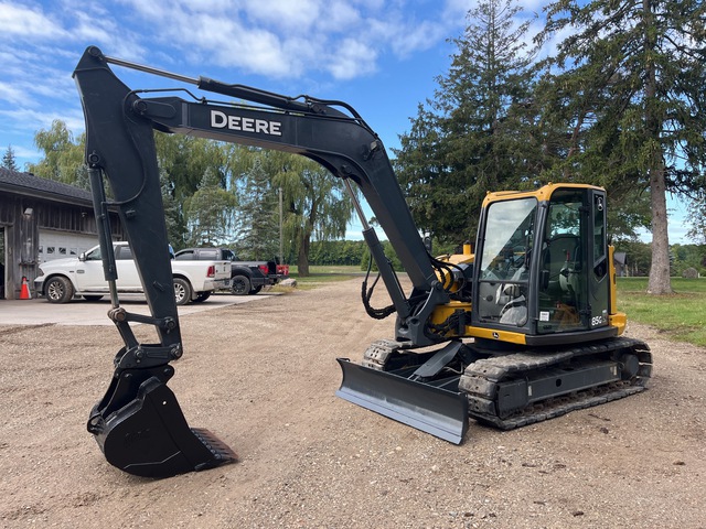 2013 John Deere 85G Tracked Excavator 2013 John Deere 85G Tracked Excavator