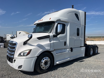 2018 Freightliner Cascadia 126 6x4 Tracteur Routier Couchette