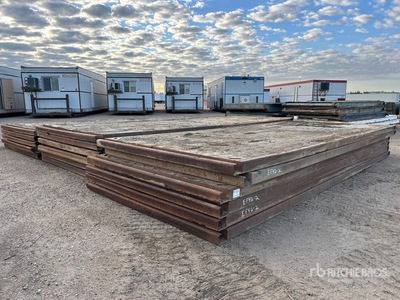 Quantity of (17) 8 ft x 20 ft Rig سطح