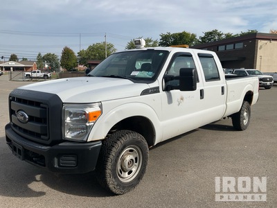 2014 Ford F-250 XL 4x4 Crew Cab Pickup