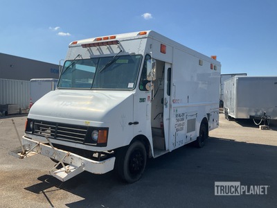 2002 Freightliner MT55 4x2 Step Van